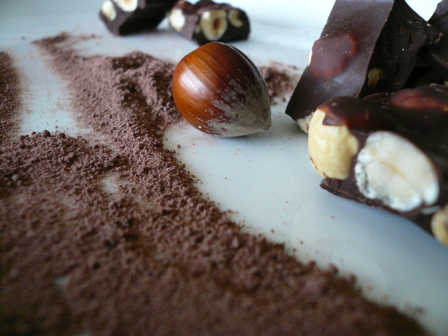 lískové oříšky v tabulce čokolády 